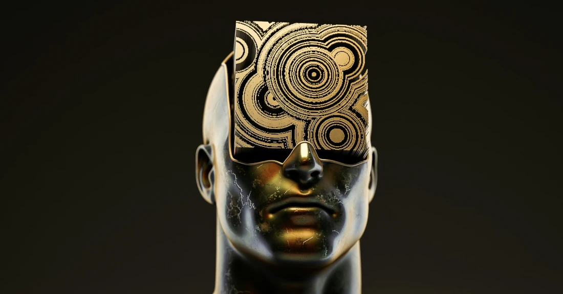 Statue, photo by Alex Shuper