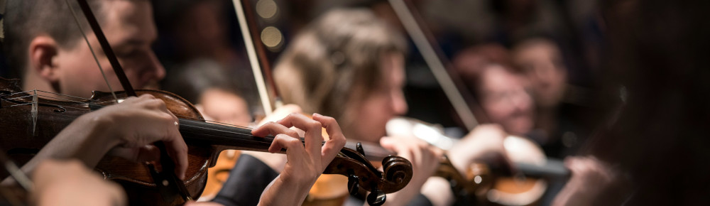 Just In Time by Ken Poyner Orchestra, photo by Larisa Birta